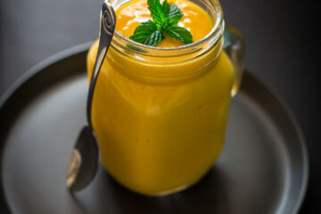 mango lassi