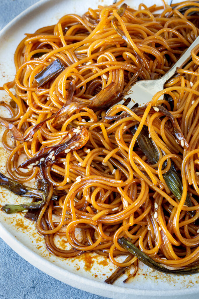 fried spring onion noodles