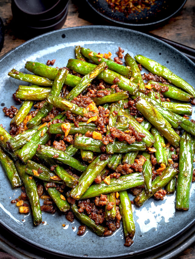 Chinese green beans and ground beef stir fry