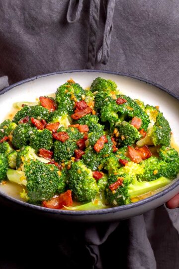 Asian Broccoli with garlic sauce and bacon