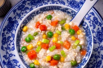 asian dinner, Asian Food, Asian Recipes, chicken, chicken congee, comfort food, Congee, dinner Ideas, Easy Recipes, homemade meal, one pot recipe, rice, soup, vegetable